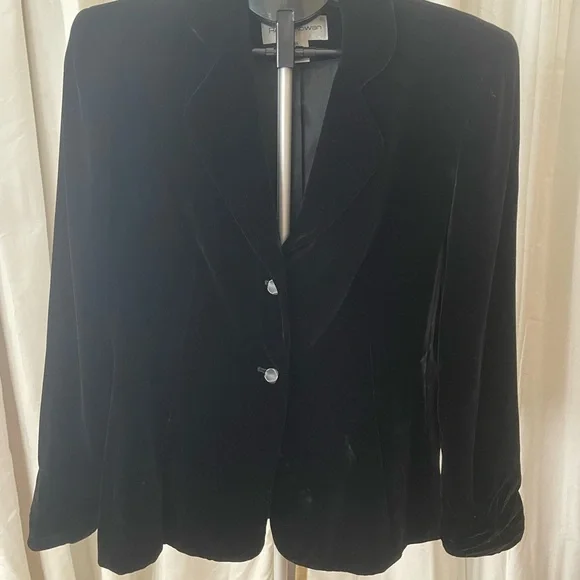 Rena Rowan Classic Black Velvet Blazer - Picture 1 of 3